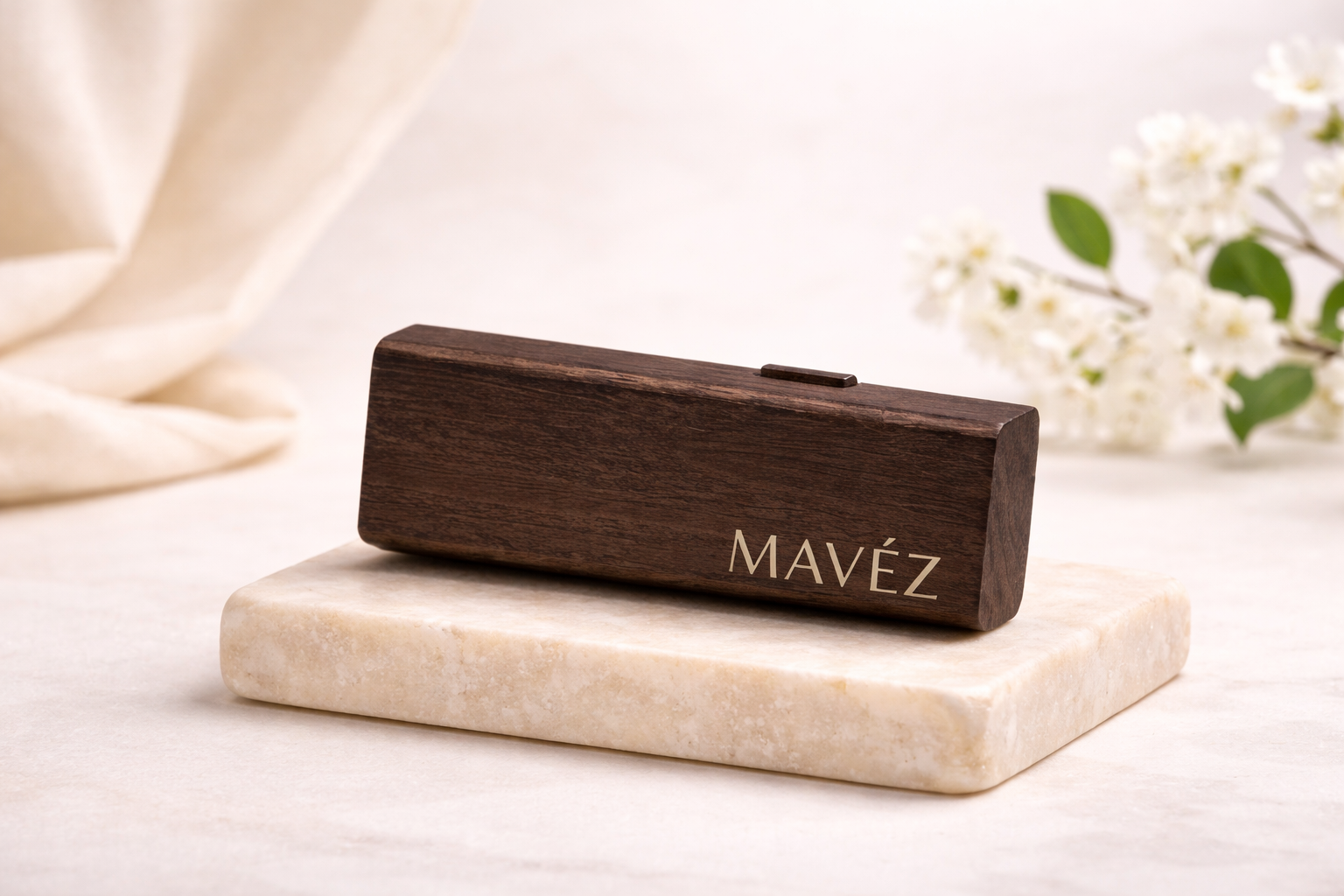 MAVÉZ Car Fragrance - dunkelbraun